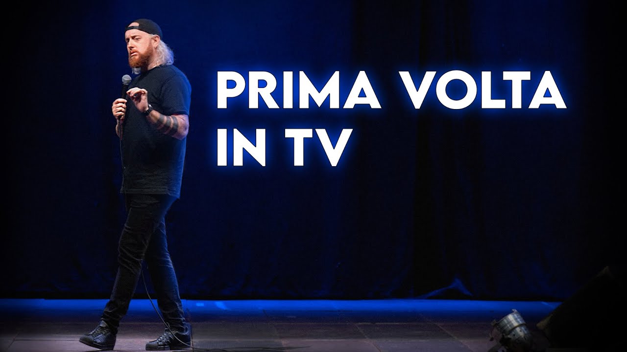 ELEAZARO - Prima volta in Televisione - Stand Up Comedy