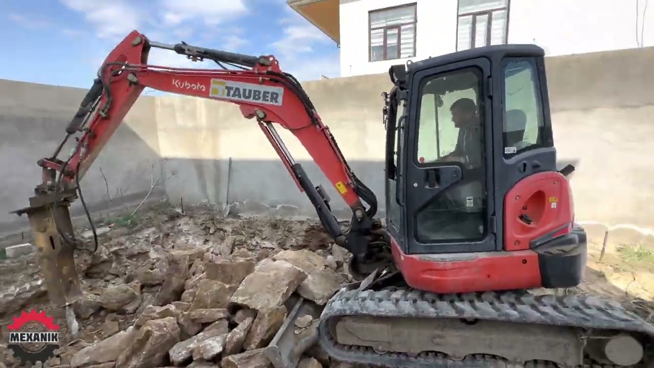 Digging a pond with the Kubota U55-4