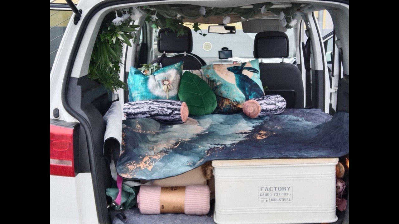 Der HAMMER! Nur € 850,- inkl. aufblasbaren Vorzelt - geniale VW Touran Camper Van Transformation!