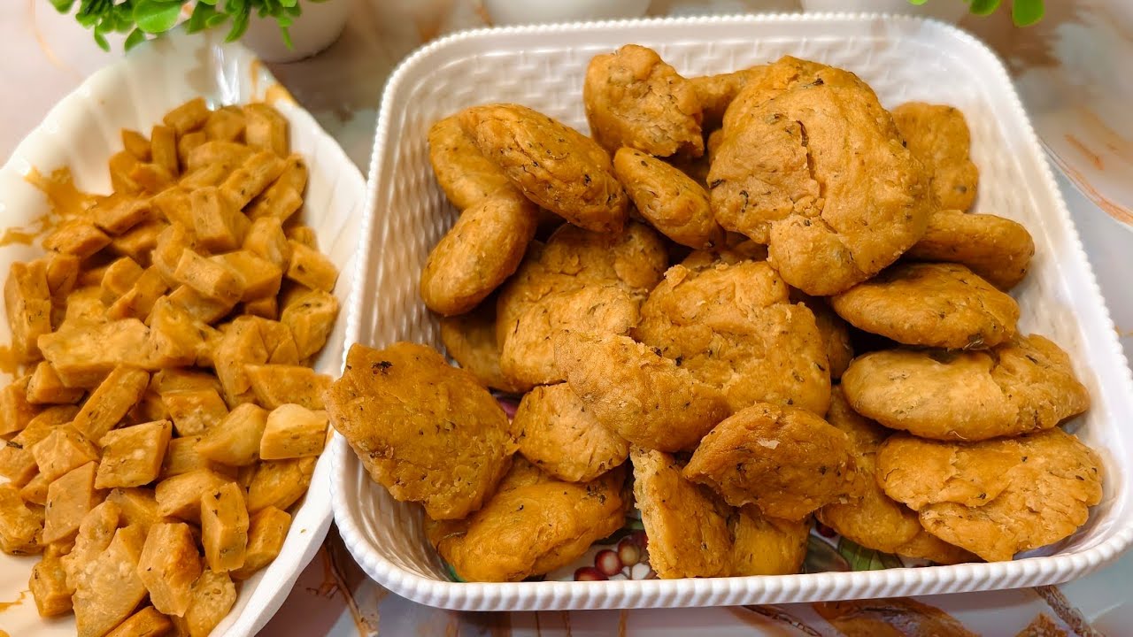 Masala Mathri Recipe | Crispy & Khasta Mathri at Home | Easy Tea Time Snack Recipe