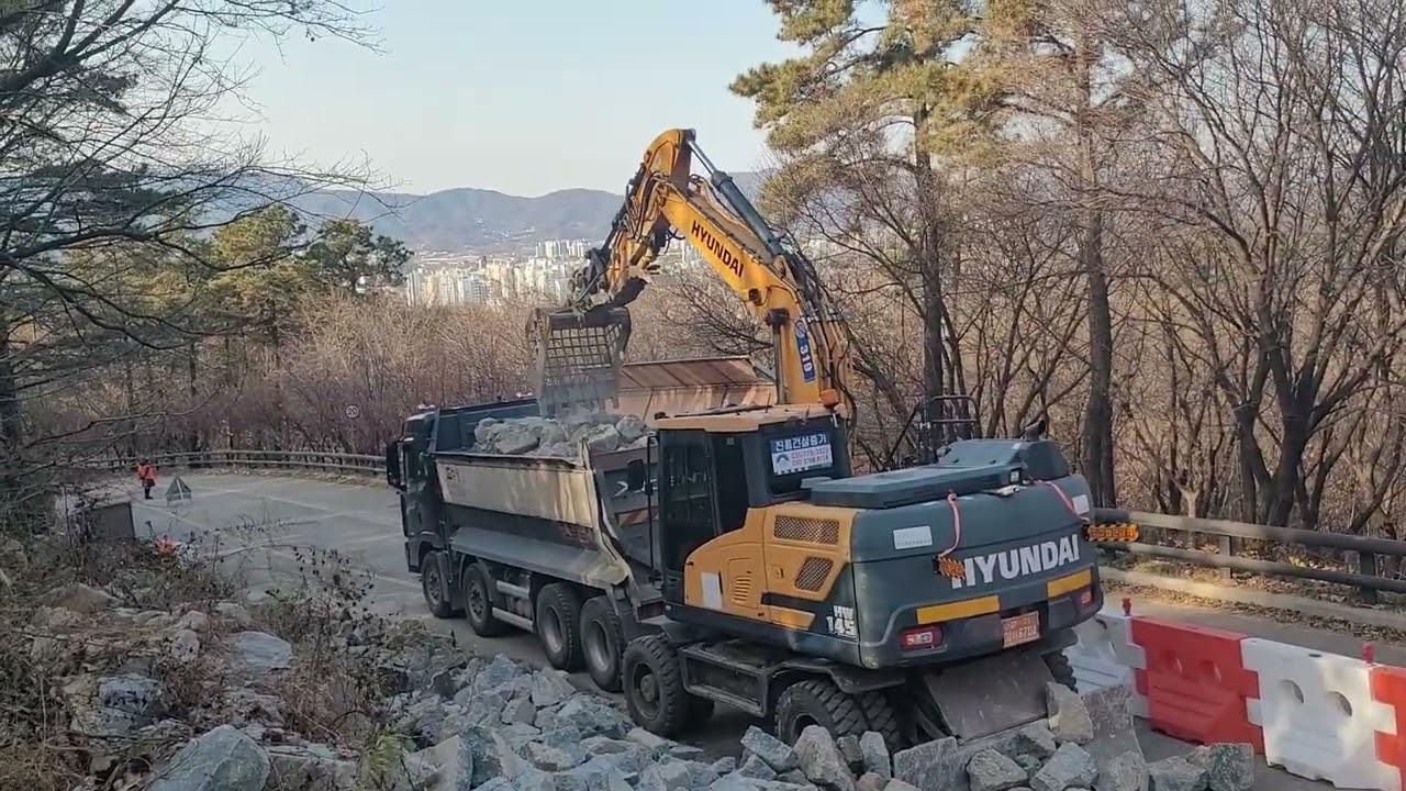 2025년 12월 4일