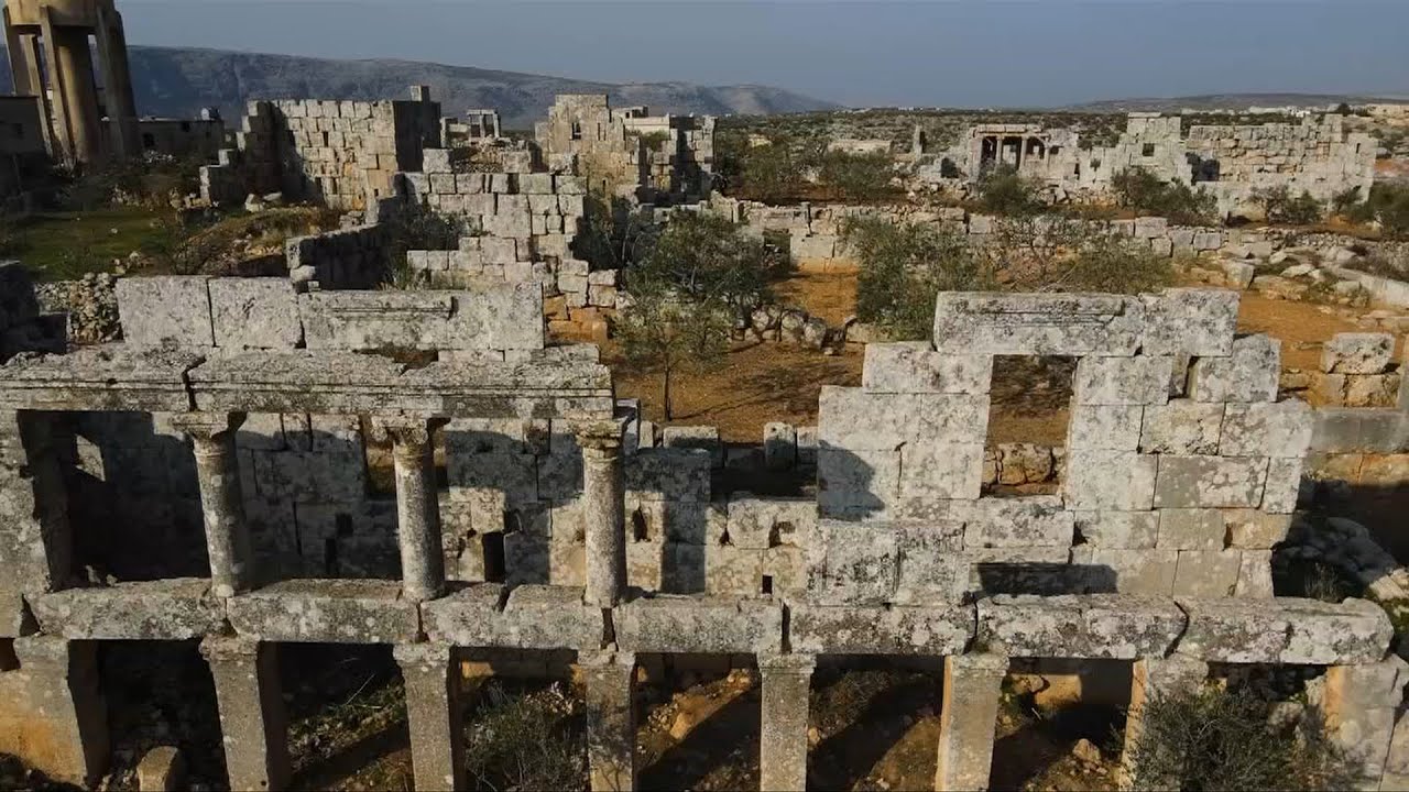 بلدة كوكنايا الأثرية تتميز ببيوتها ذات الطابقين منذ القرن الثاني الميلادي