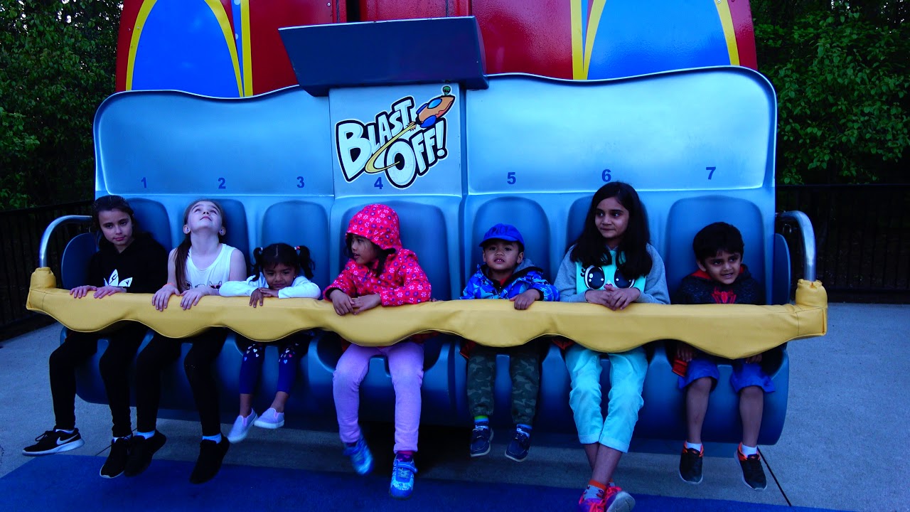 Canada's Wonderland Blast Off Ride at KidZville Kiddie Ride 4K 2018
