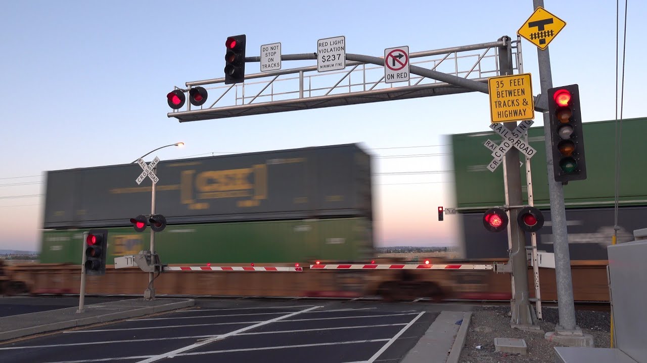 UP 7649 Intermodal Stack Train South, Athens Ave. Railroad Crossing, Lincoln CA