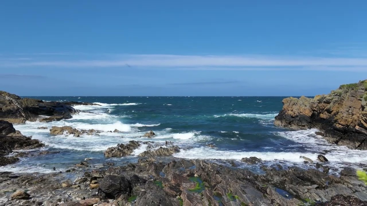 Niarbyl Beach and Cliff, Isle of Man. Wind and Waves
