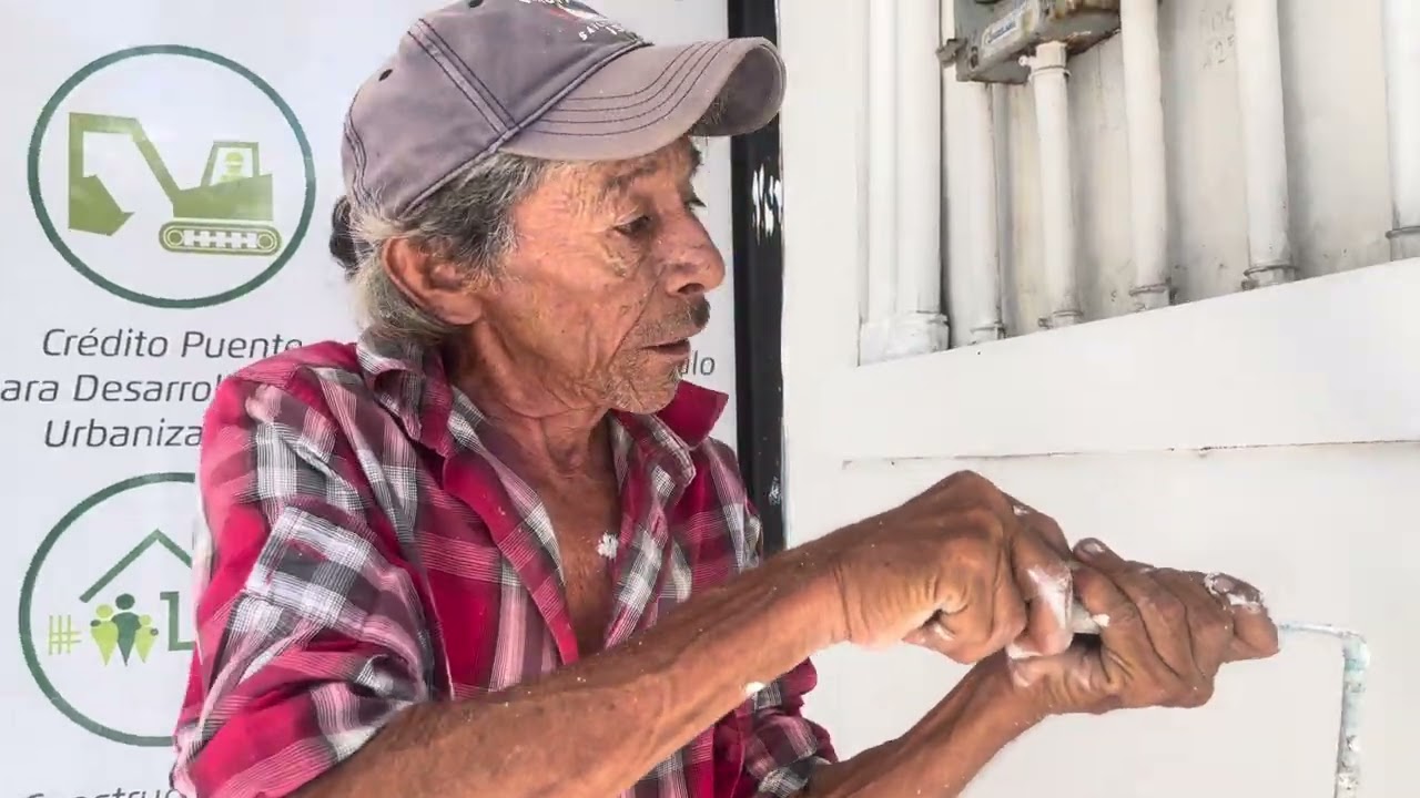 Encontramos a Brizuela Pintando en el Centro 🖌️