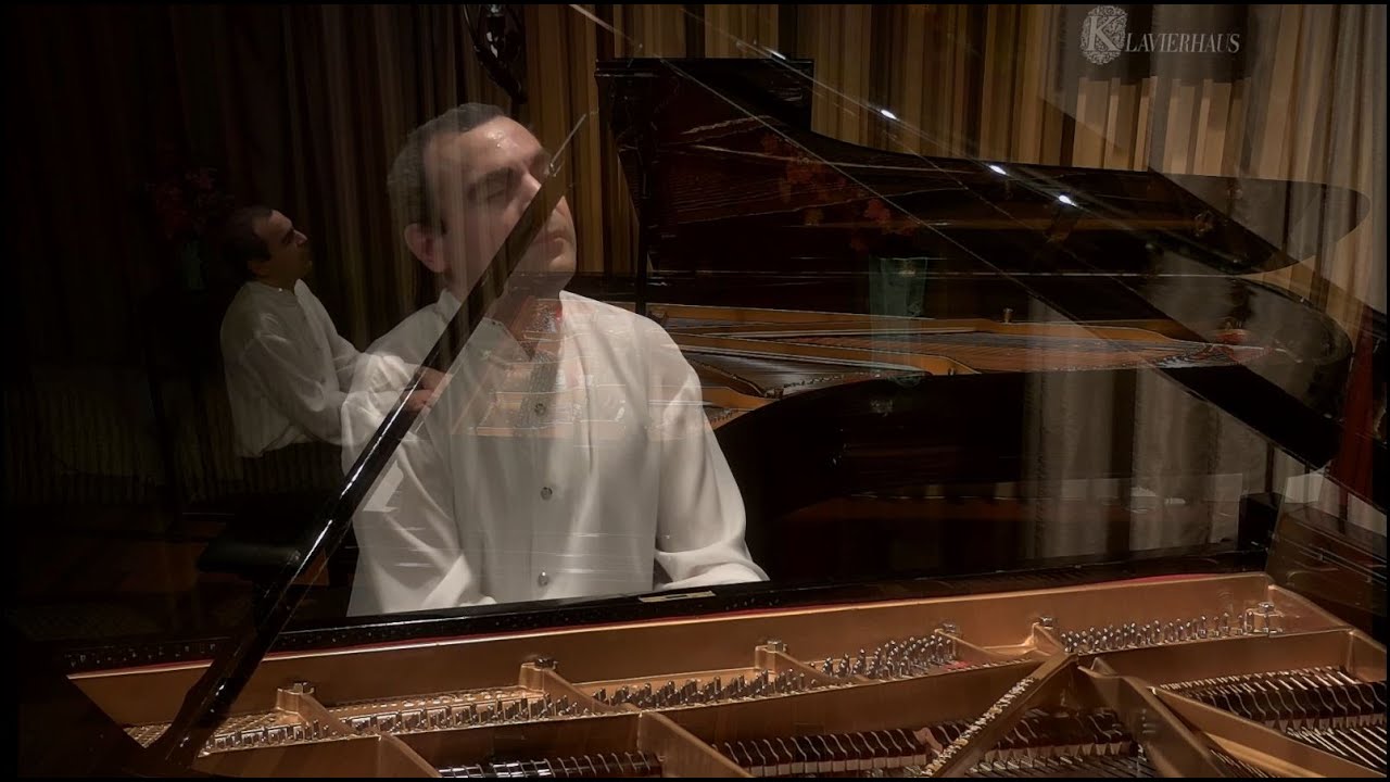Bach-Busoni: Chaconne in D minor - Sandro Russo, piano - Klavierhaus NYC