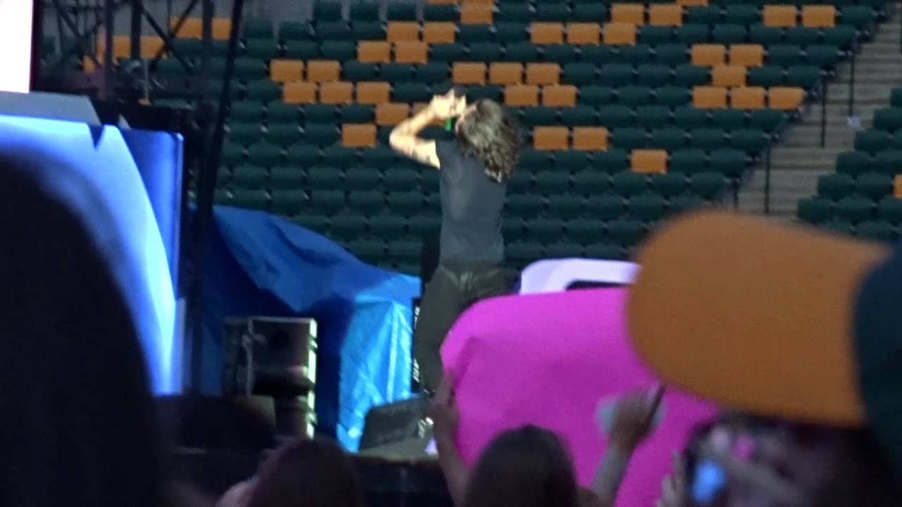One Direction - Better Than Words (+ the end of Ready To Run) - 7/21/15 - Edmonton, AB