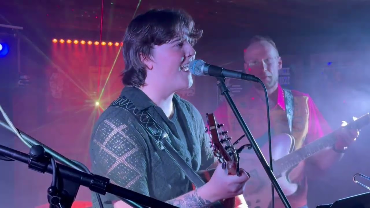 Beefcake Pantyhose - Love Story (Cover) (Live at The Pastime Saloon)