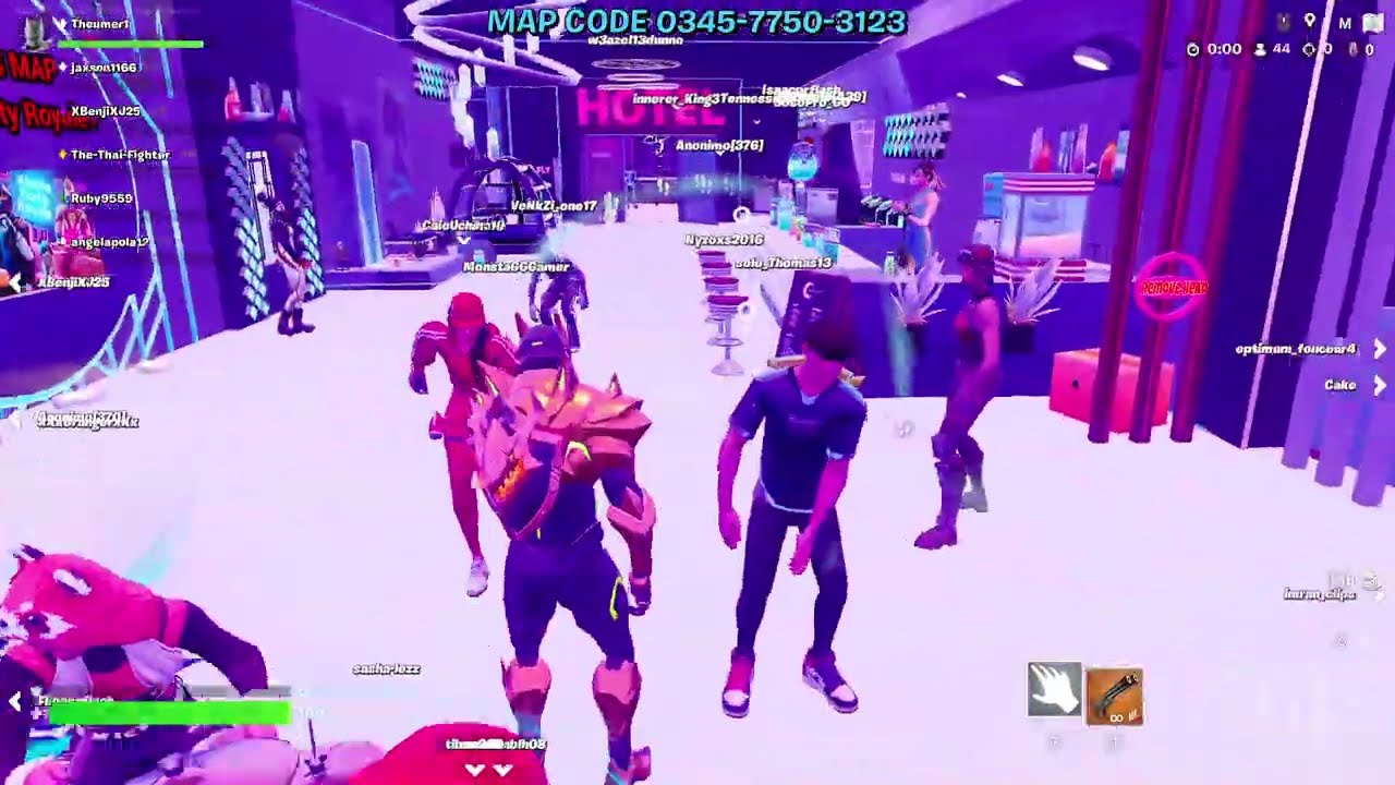 Fortnite Hotel Simulator 50 players party mode!