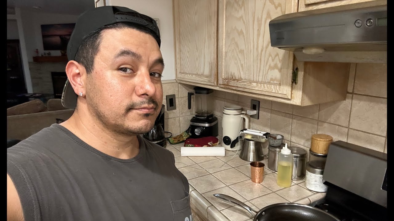 Making dinner with mando !