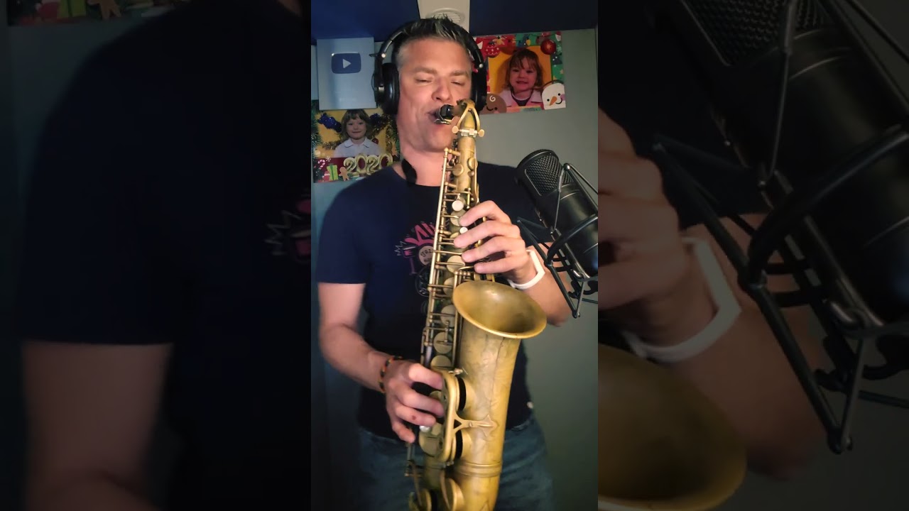 FREE (you got to live) - Ultra Naté - Alto Sax RMX - Free score