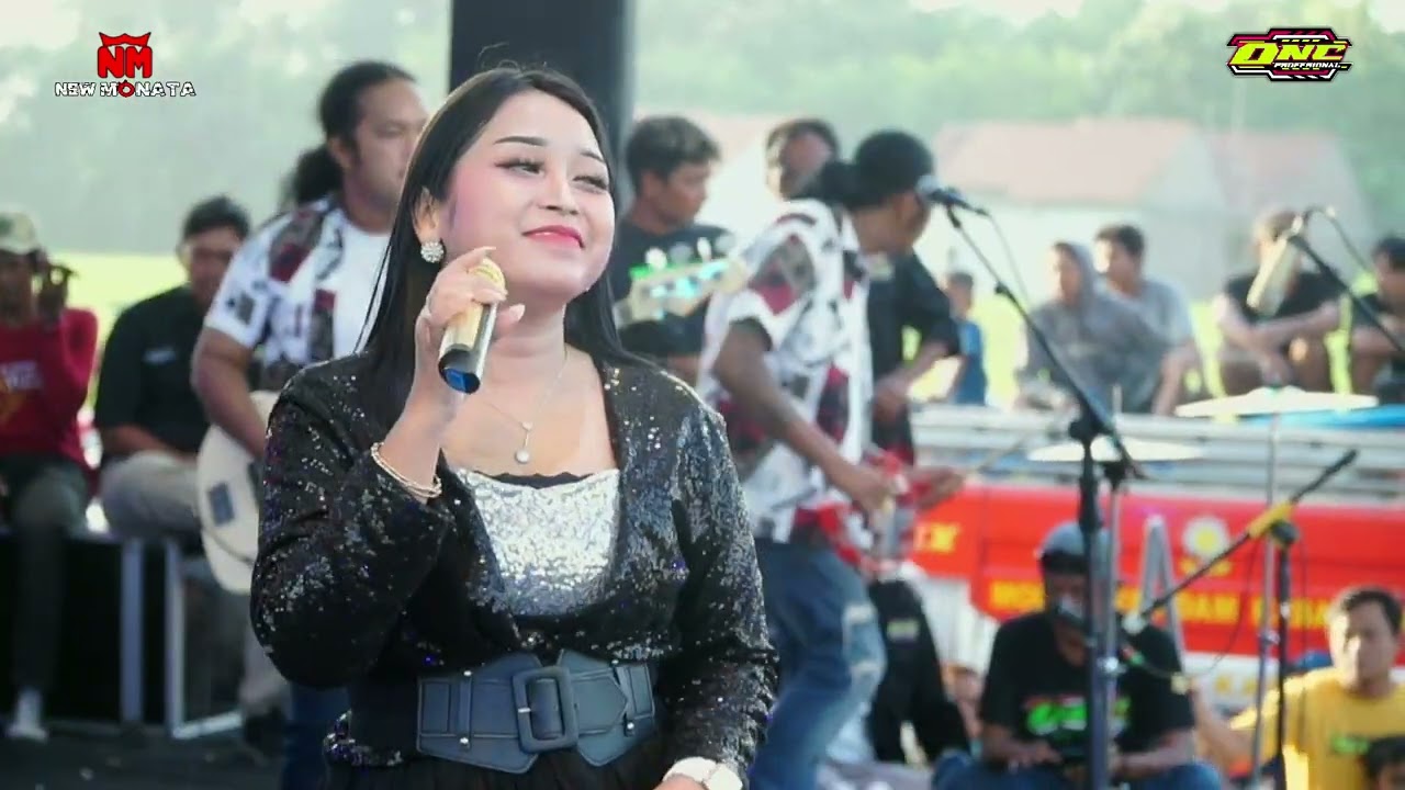 ABG TUA IKA DESATA NEW MONATA LIVE TEGAL