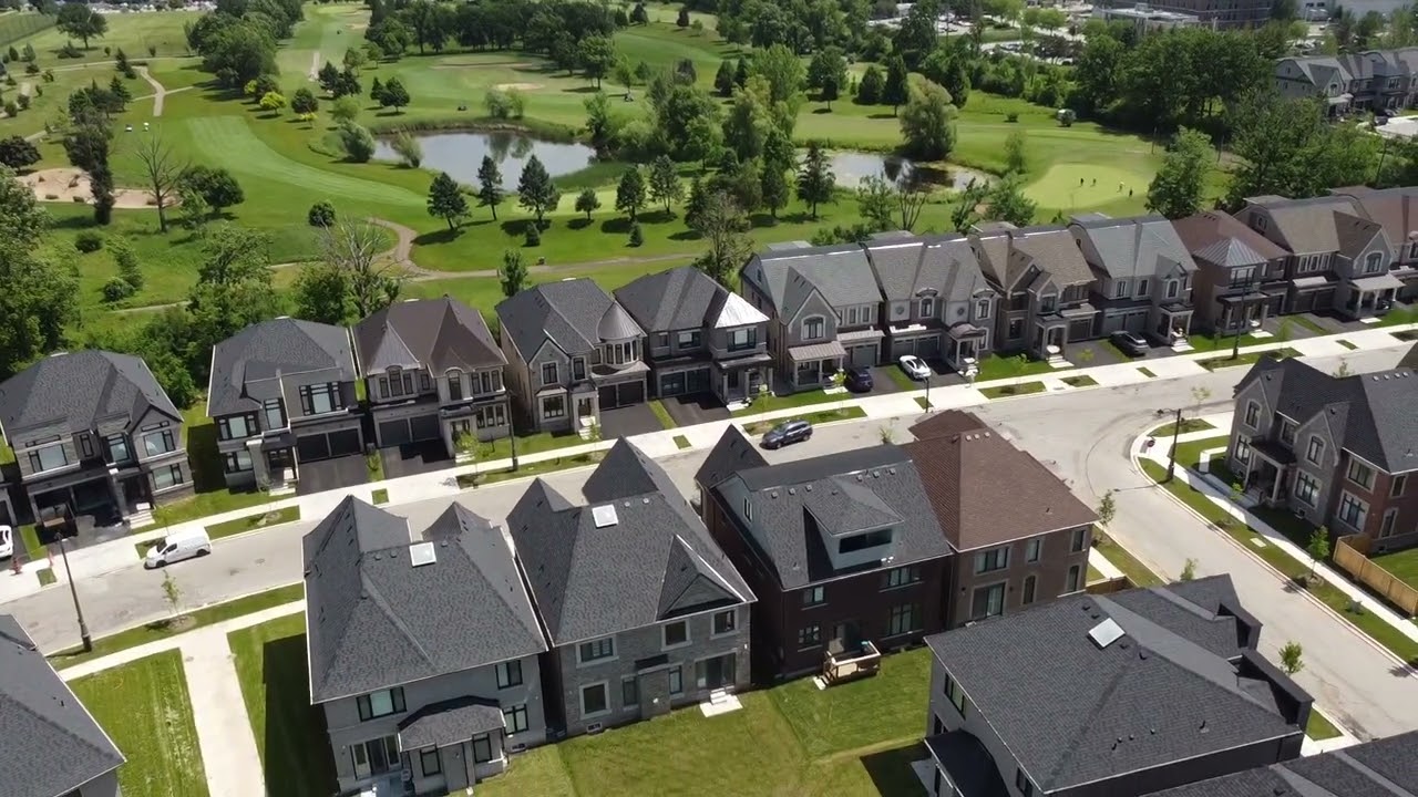 Glen Abbey Encore Neighbourhood | Fernbrook, Hallett Homes | Contact For Inventory 📞 647.628.4025