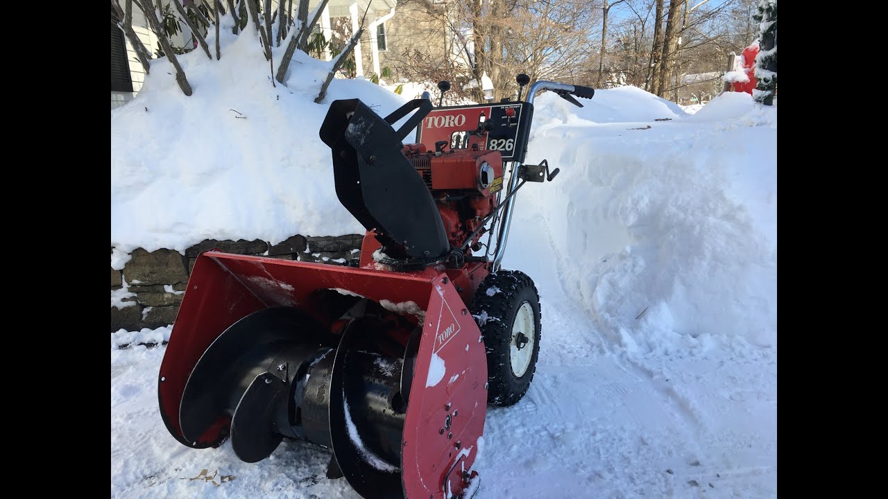 1986 Toro 826 in Action: 33