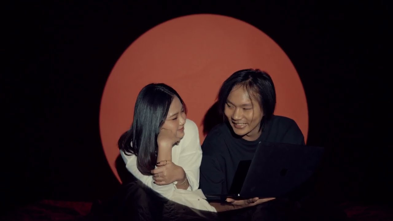 မျှော်နေအုန်းမယ်  - Simon ( Official Music Video )
