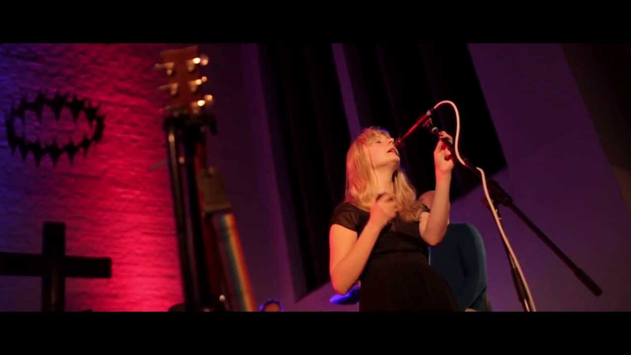 Bedroomdisco TV: Lanterns on the Lake - Another Tale from another English Town