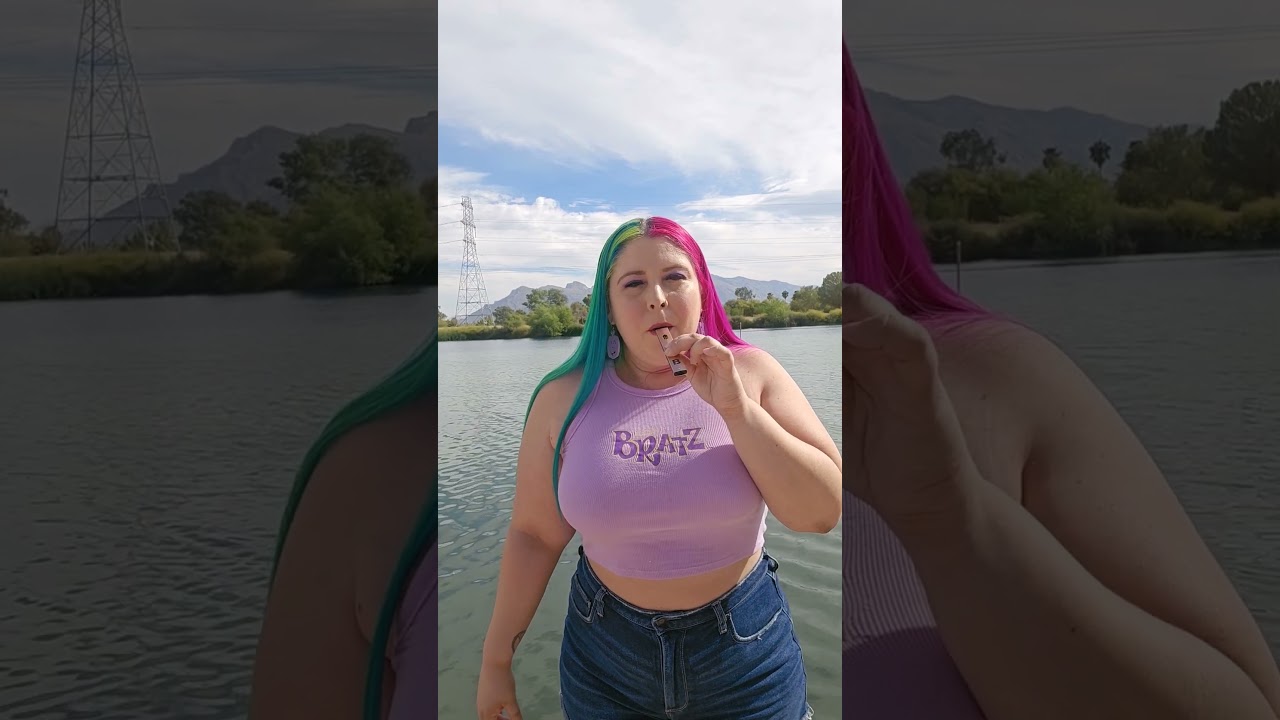 enjoying my day by the lake with my hittingblinkers vape pen