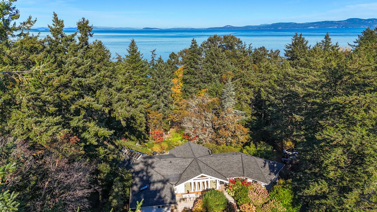 $3,799,000 MODERN SCANDINAVIAN ESTATE | 1.8 Acres of Private Luxury in Victoria BC