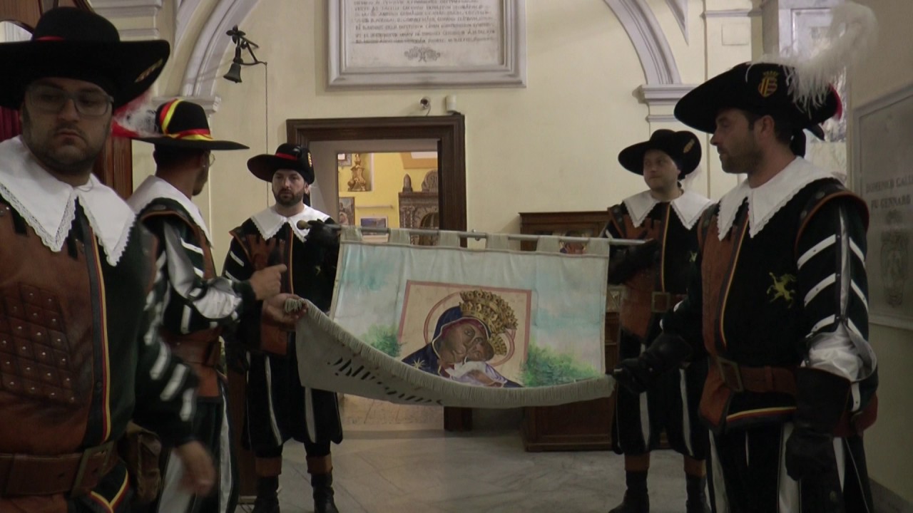 Alzata del panno Madonna dell'Olmo, al via i festeggiamenti per la Santa Patrona