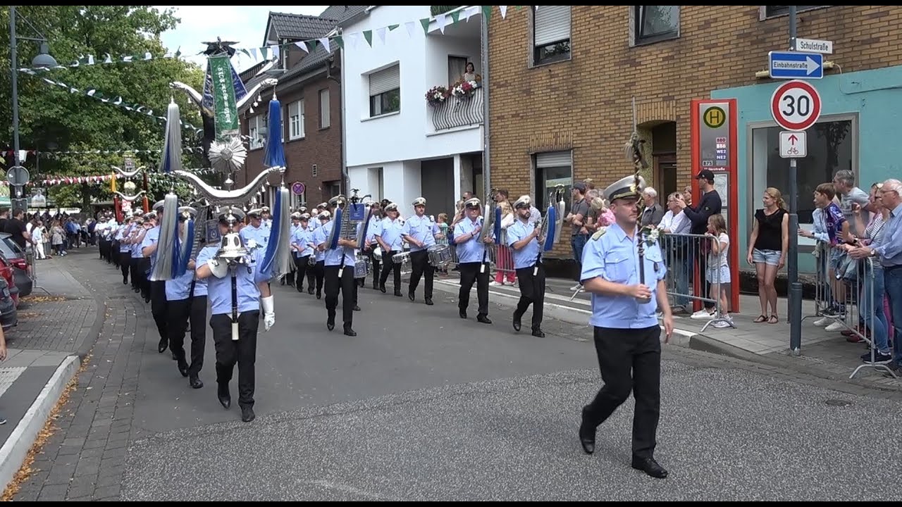 Sch&uuml;tzenfest 2025 in Dormagen St&uuml;rzelberg. Der Nachmittagsumzug