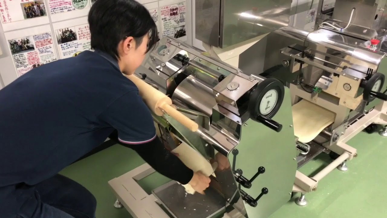 Richmen King 3000. Large-scale ramen-machine