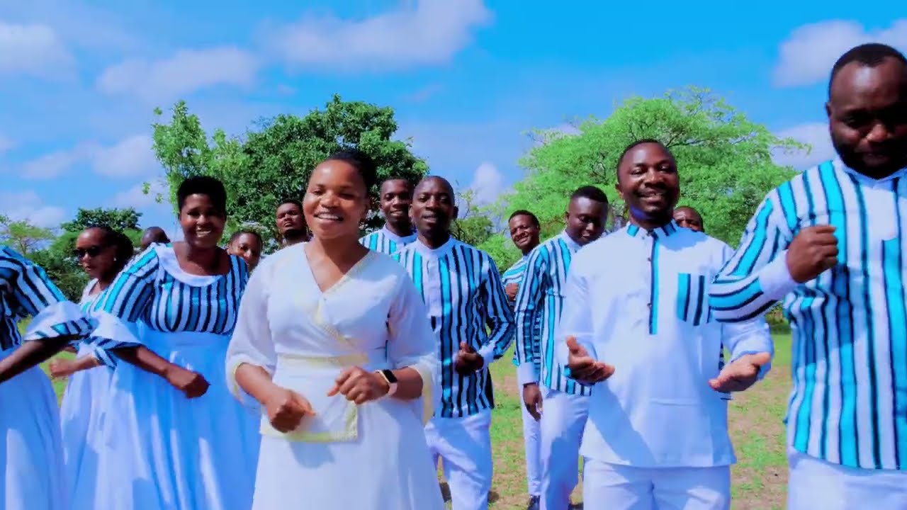 SIFA ZA BWANA - Ernestus Ogeda // KWAYA YA KRISTO MFALME - INYONGA