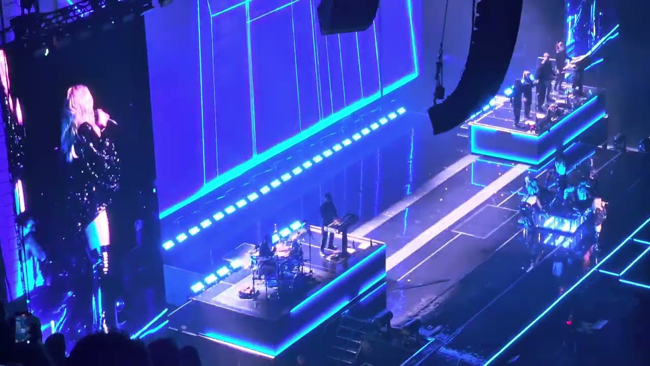 Kylie Minogue - Can't get you out of my mind. ZIGGO 3-7-26