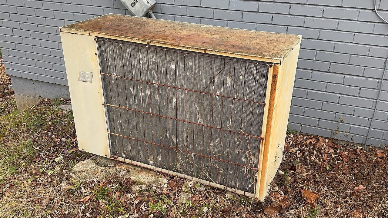 Vintage 1978 Bard, 1984 Trane Executive, and others in Waynesboro, TN