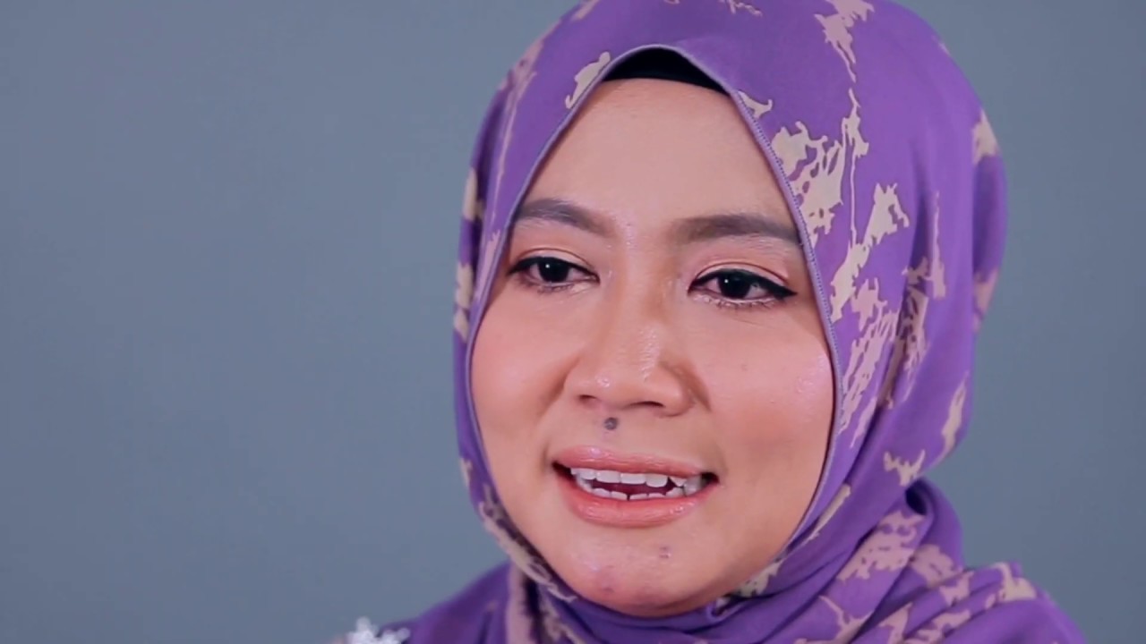 B2 LICENSED AIRCRAFT ENGINEER: SHAFINA MOHD DIN | CARYA COSMETICS