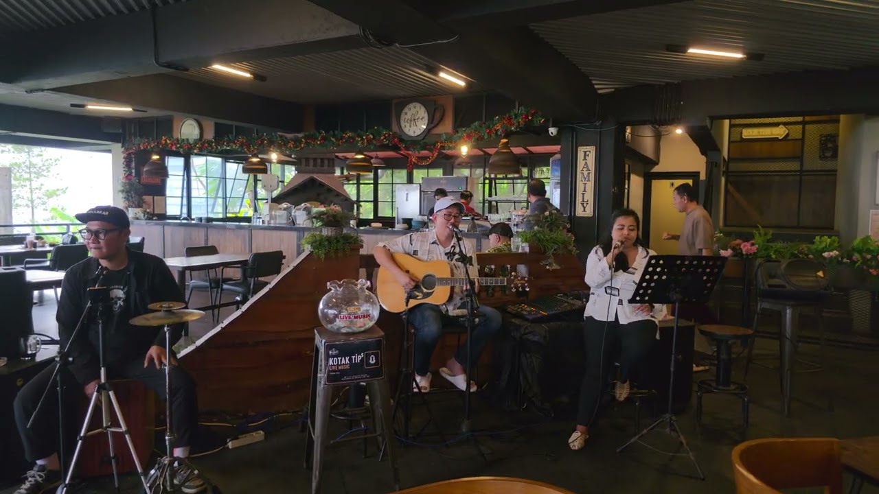 Tak segampang itu ~ Anggi Marito (Cover) #anggimarito #taksegampangitu #mariogklau 