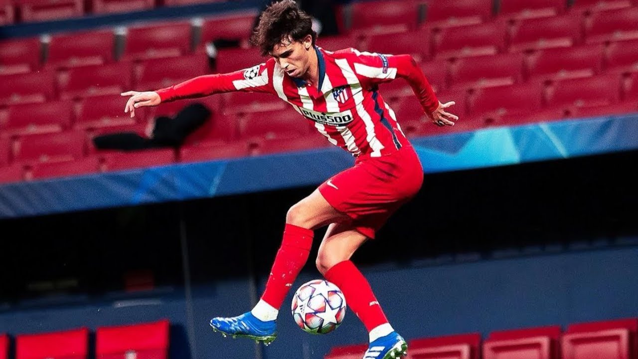 João Félix Just Plays Beautiful Football..