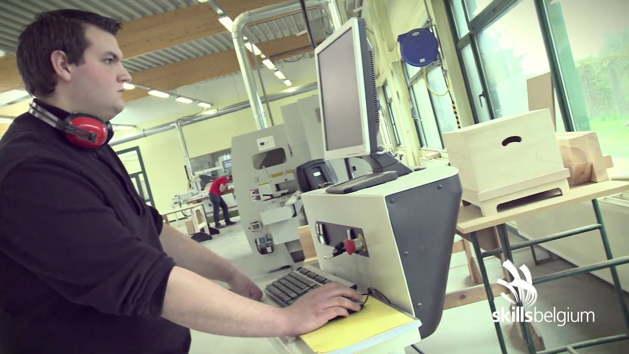 TECHNOLOGIES MACHINE BOIS CNC