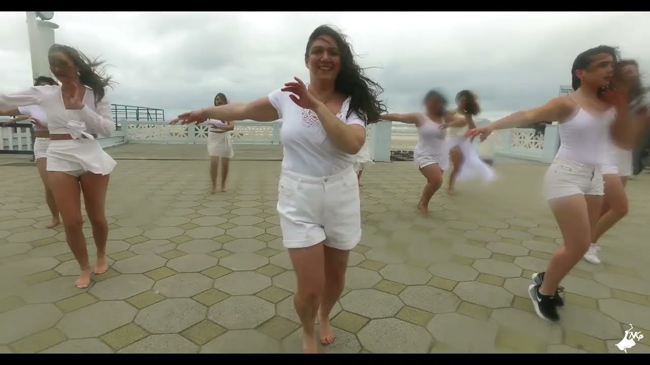 SAMBA NO PE AVEC NKP DANSE