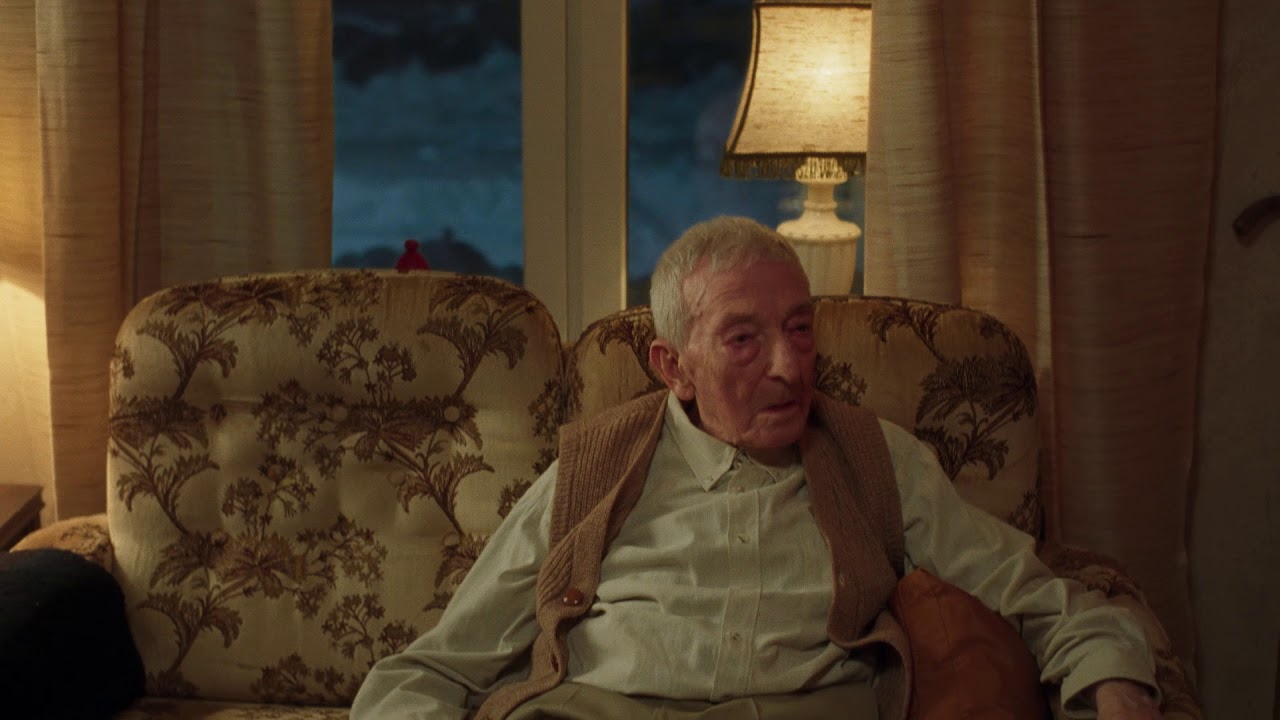 Elgigantens Julfilm - The Old Man