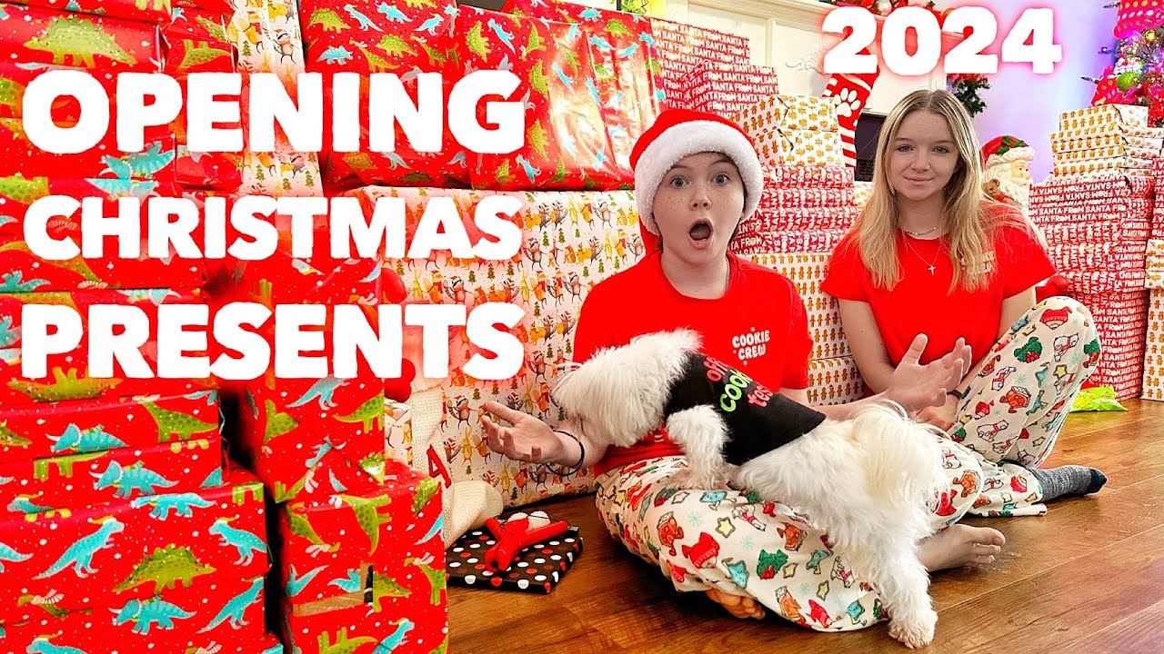 CHRISTMAS MORNING 2024 | Opening Christmas Presents (Part 1) | Family 5 Vlogs