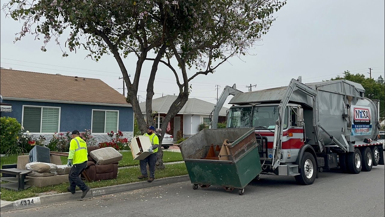 NASA Autocar WX Amrep Hardox Front Loader Garbage Truck on Bulky Waste