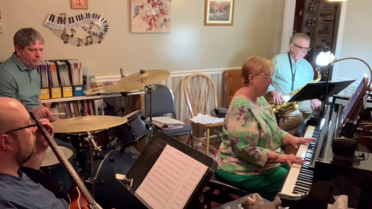 Irish traditional songs: Molly Malone & A Drop O’ the Hard Stuff