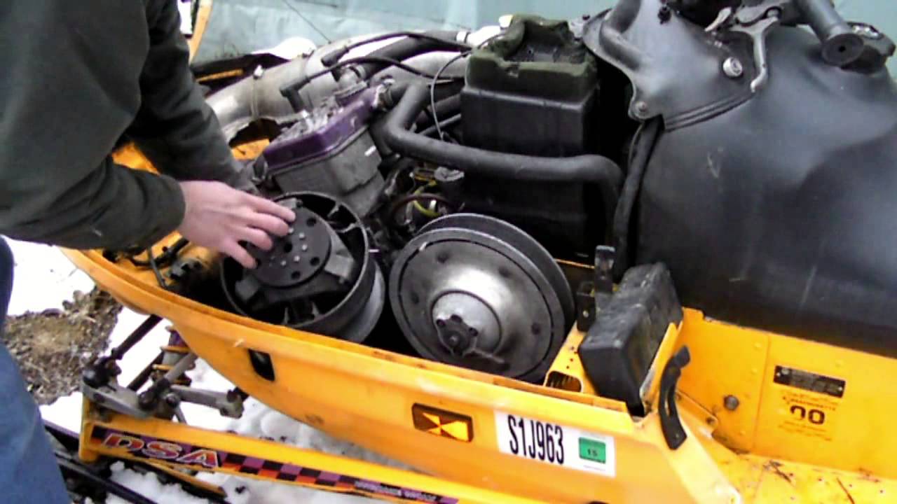 How to Change a Snowmobile Clutch