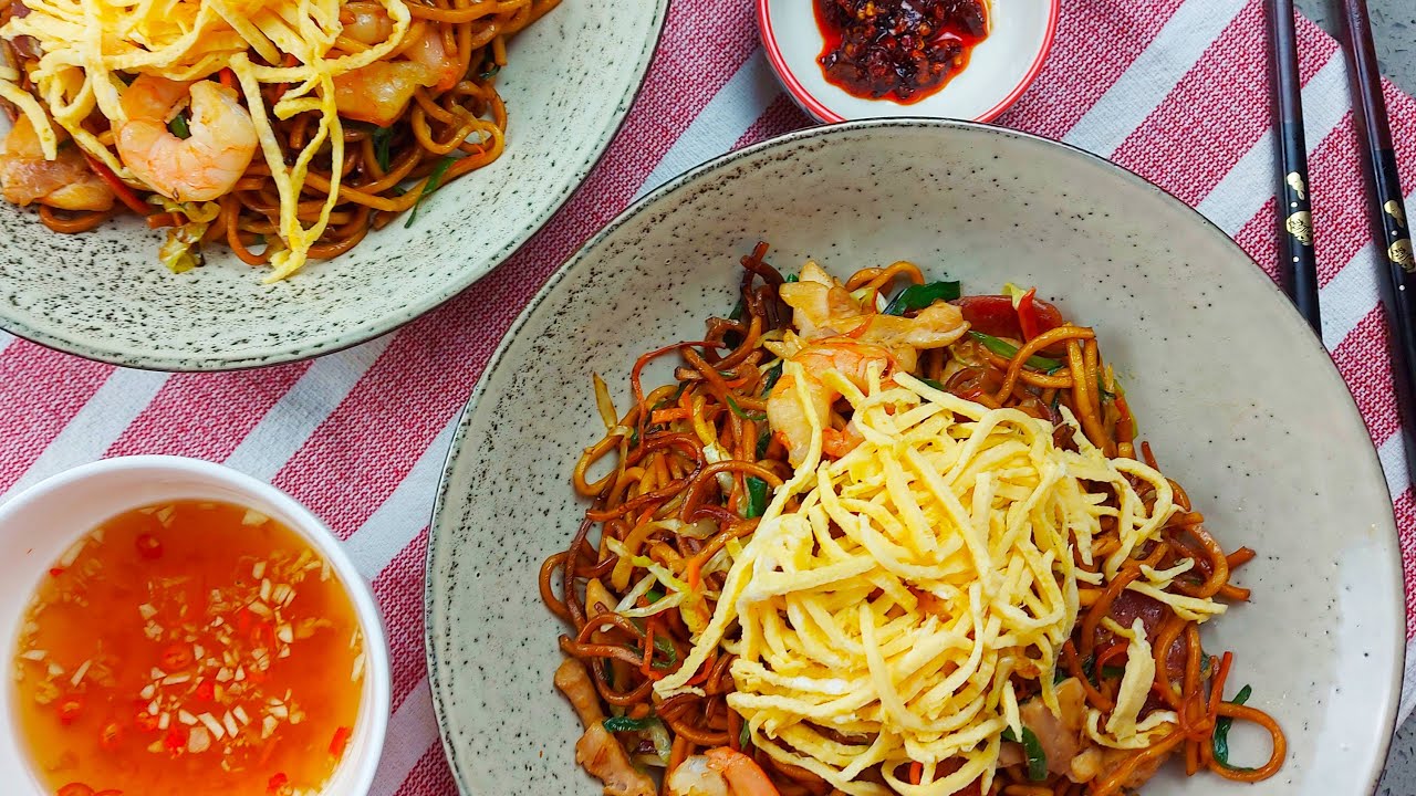 Mine Frit Special 🇲🇺 | Combination Stir Fry Noodle | Chow Mein
