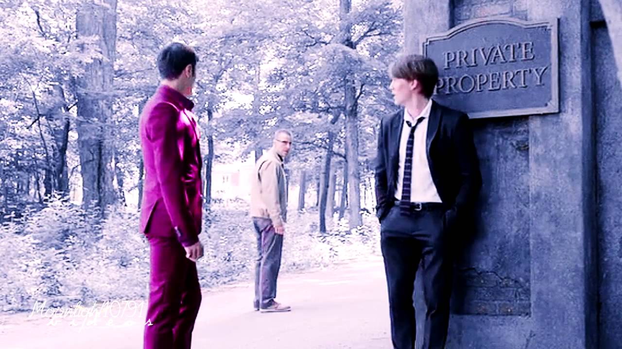 ►Bitten - Courtesy Call