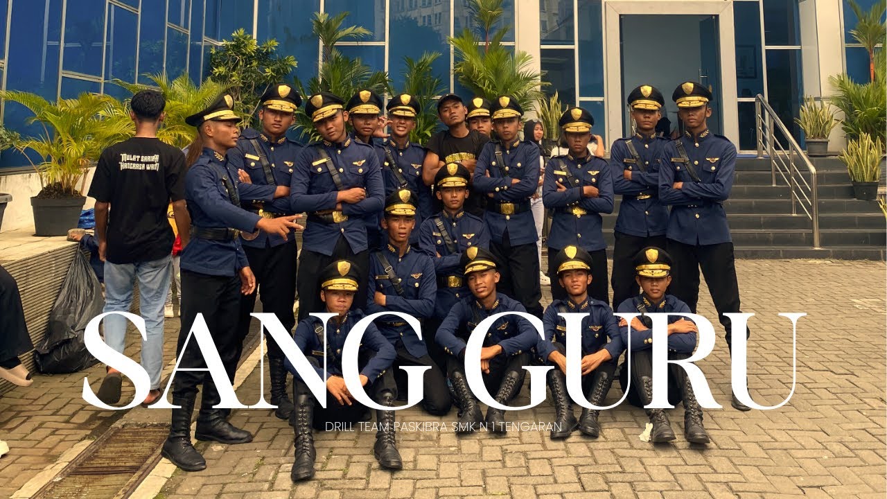 GLADI RESTU PLETON INTI SANG GURU DRILL TEAM SMKN TENGARAN
