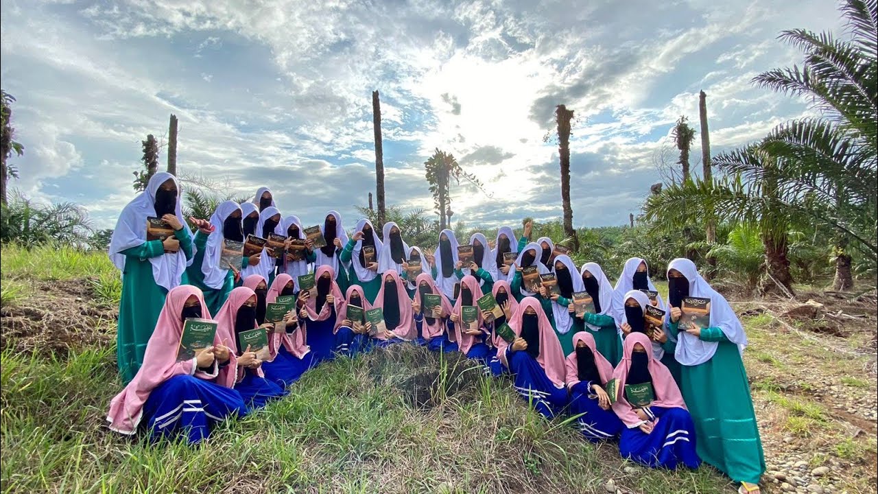 Profile pondok pesantren Alfatah penarik #Cabangtemboro #santri #Harisantrinasional