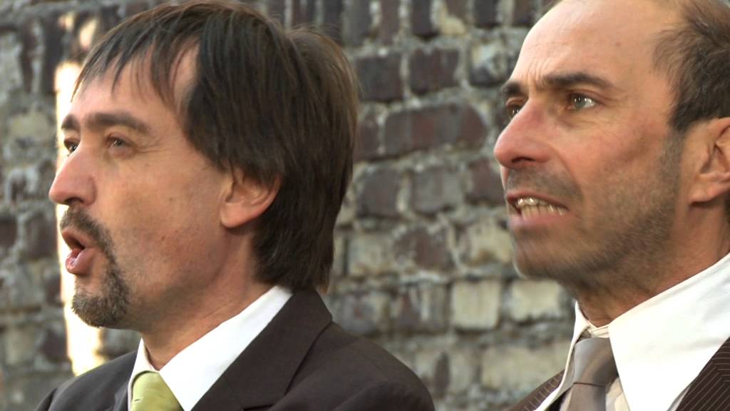 Video : "Retrouvailles" (2013) — a performance for 2 percussionists by Georges Aperghis