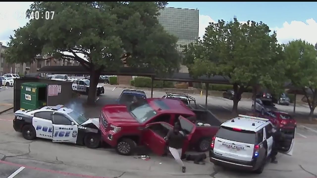 Dallas officers shoot armed suspect in stolen vehicle after 2 police vehicles rammed