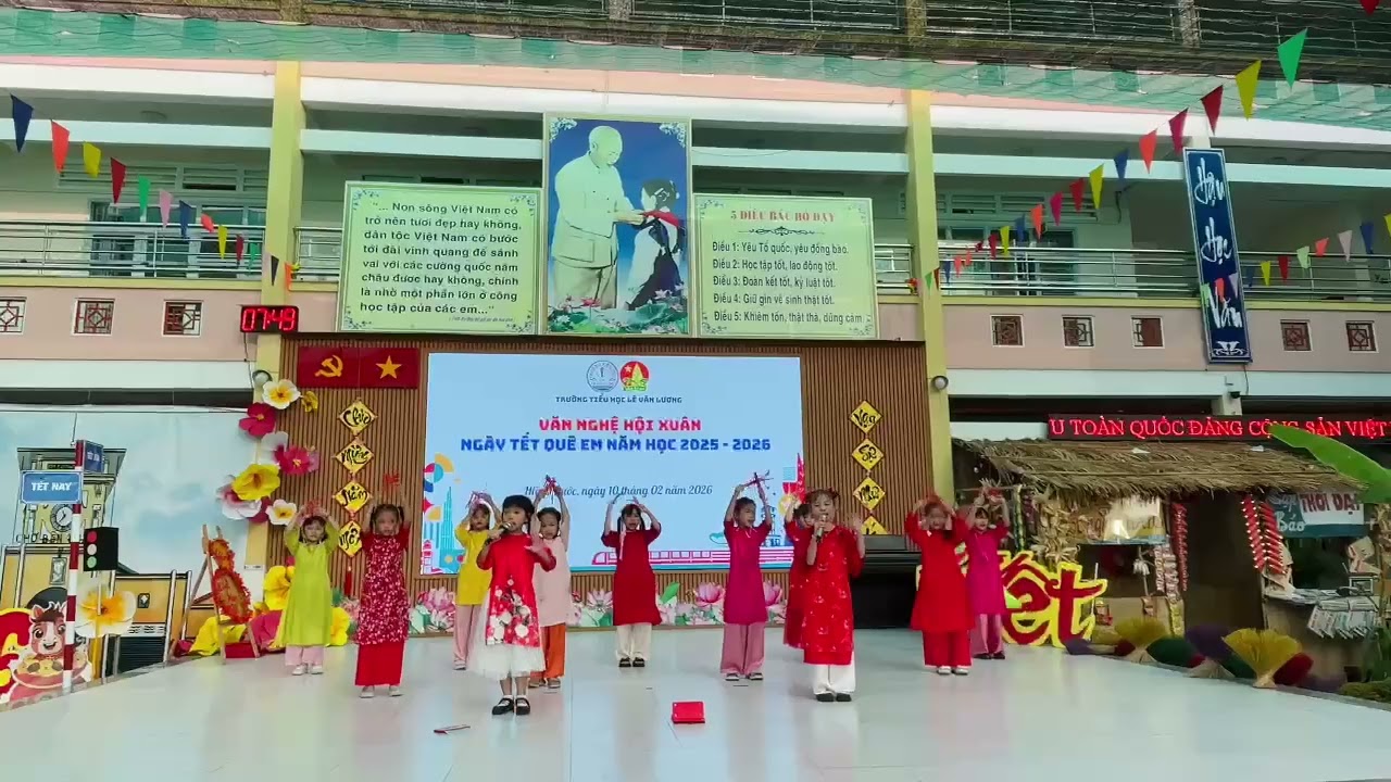 tết xưa-xúc xắc xúc xẻ..Tết 2026