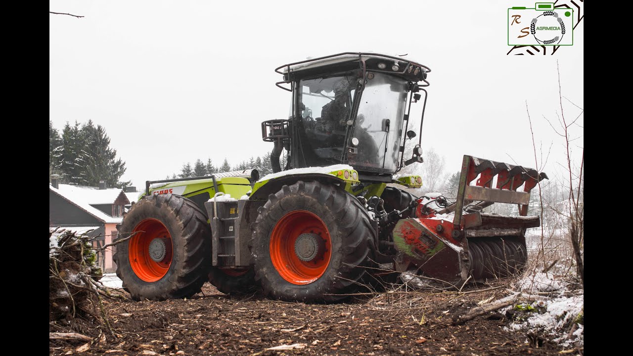 Umgebauter Claas Xerion 3800 TracVC im Forst/ Ahwi Mulcher