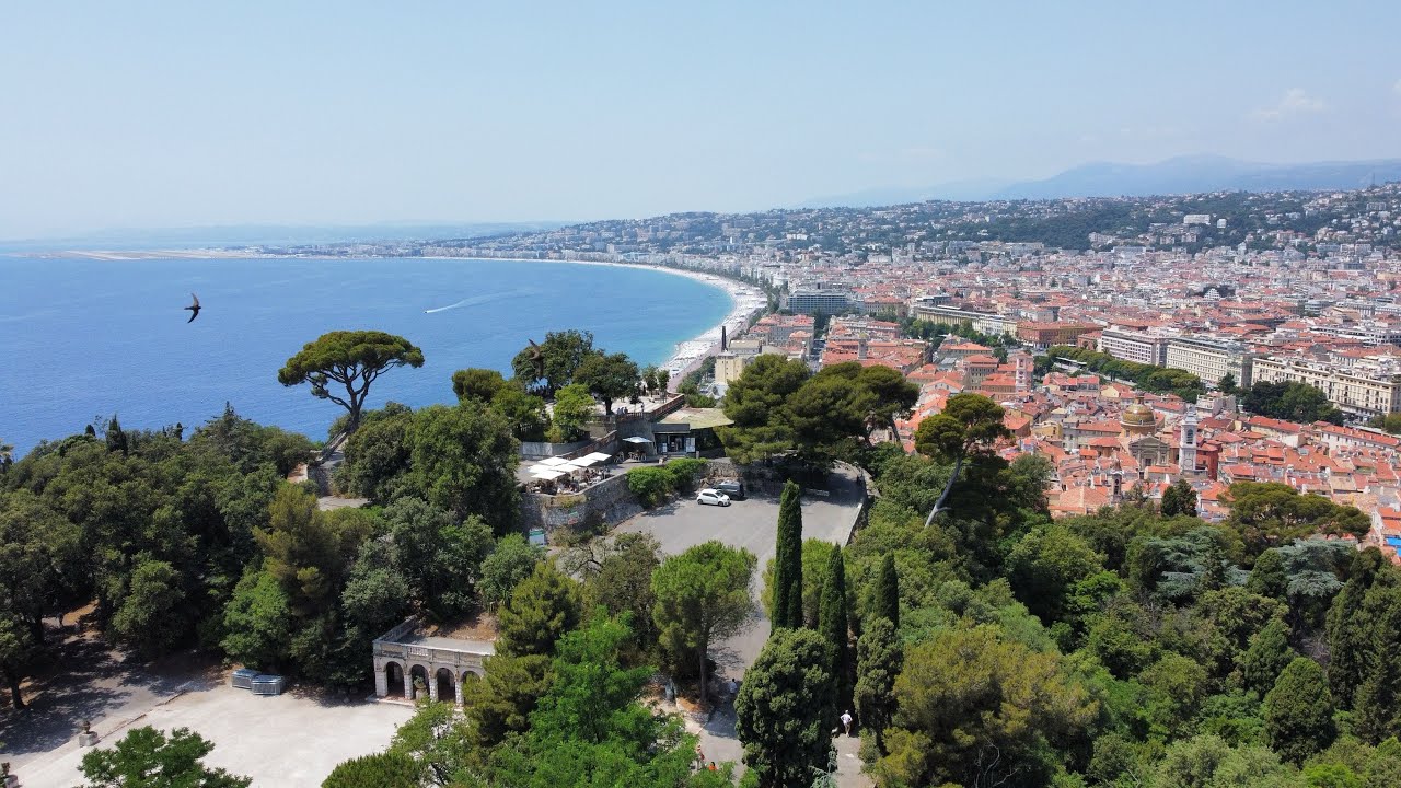 Colline du Ch&acirc;teau, Nice &ndash; Aerial Views Over the Hilltop Waterfall