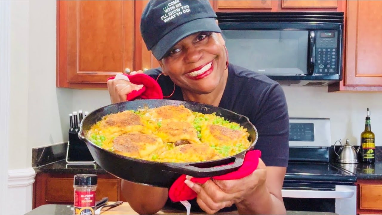 Quick & EASY! One Skillet Casserole. (Chicken, Rice and Peas)