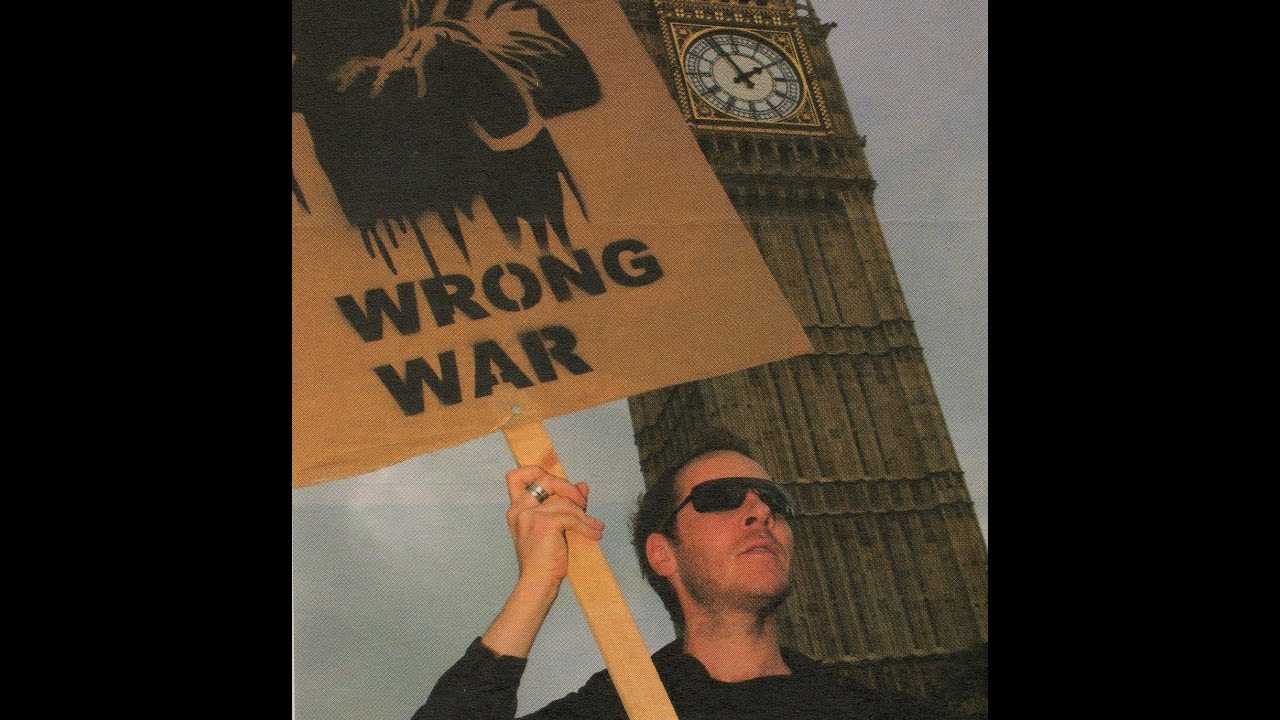 Massive Attack & Blur Protest Iraq War In London In January 2003